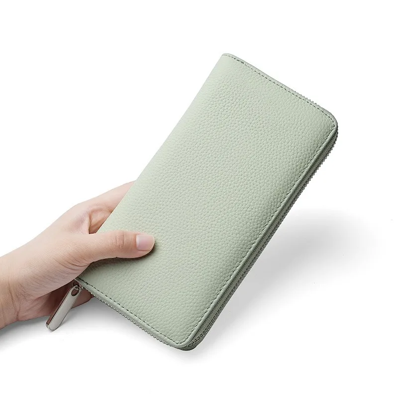 Новый кошелек-клатч в японском стиле из натуральной кожи (воловья кожа) для женщин и мужчин, с множеством отделений для карт и монет
Новый кошелек-клатч в японском стиле из натуральной кожи (воловья кожа) для женщин и мужчин, с множеством отделений для карт и монет