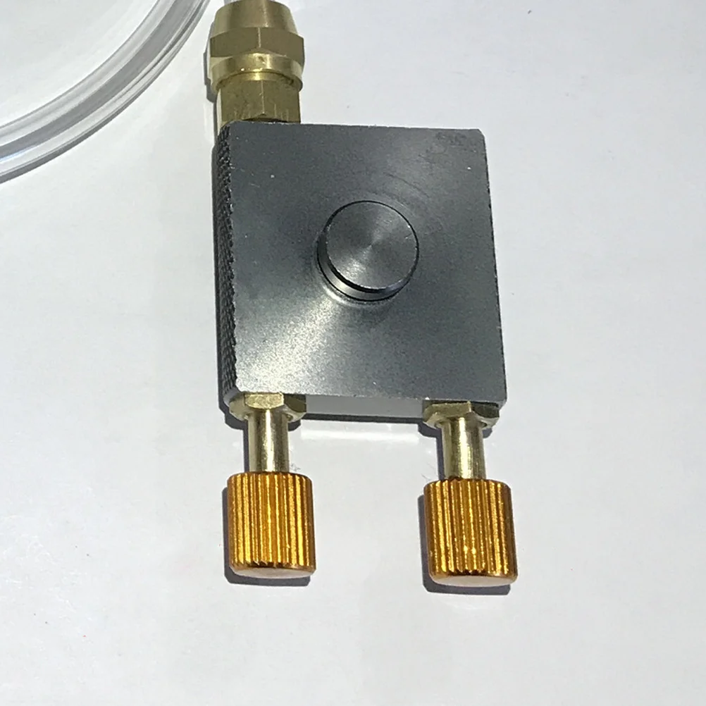 High Quality Gas Tank Inflation Valve Metal Adapter for Outdoor Stove Flat Canister Gas Refill Conversion Tool
High Quality Gas Tank Inflation Valve Metal Adapter for Outdoor Stove Flat Canister Gas Refill Conversion Tool