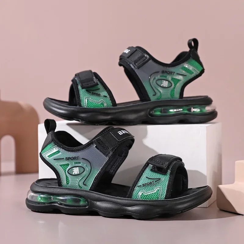Boys' Sandals 2024 Summer New Fashionable Versatile Beach Shoes Medium and Large Children's Waterproof Anti-Slip Casual Sandals
Boys' Sandals 2024 Summer New Fashionable Versatile Beach Shoes Medium and Large Children's Waterproof Anti-Slip Casual Sandals