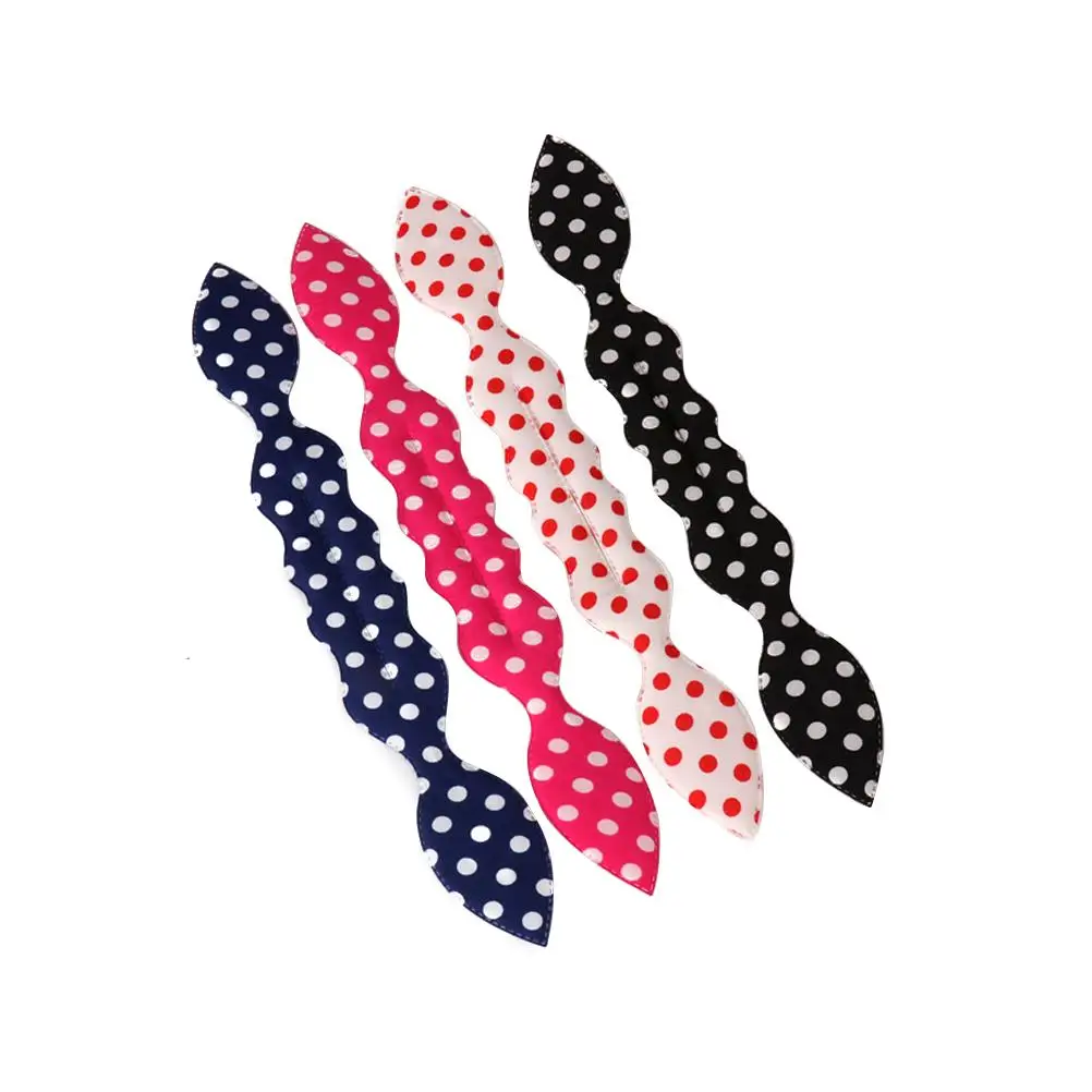 Rabbit Ear Bun Maker Hair Styling Tool Donut Braider for Women Girls Creates Elegant Hairstyles Perfect Daily Use
Rabbit Ear Bun Maker Hair Styling Tool Donut Braider for Women Girls Creates Elegant Hairstyles Perfect Daily Use
