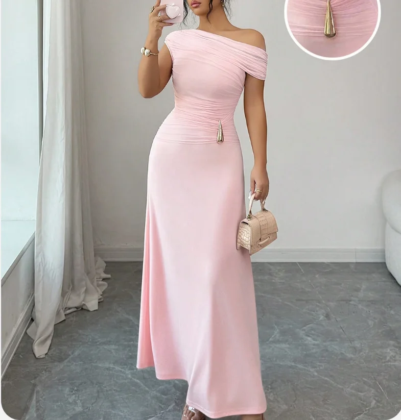 Women's Dress 2026 Spring Summer New Solid Color Slanted Collar Off Shoulder Short Sleeve Temperament Slim Fit Long Dress
Women's Dress 2026 Spring Summer New Solid Color Slanted Collar Off Shoulder Short Sleeve Temperament Slim Fit Long Dress