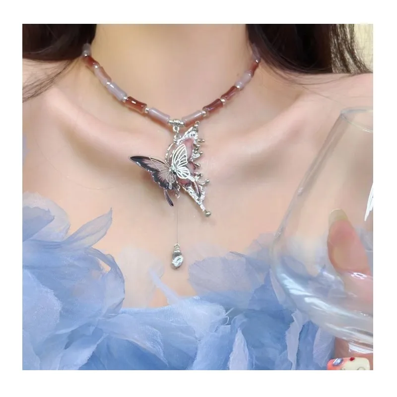 Spice Girl Double Butterfly Tassel Pendant Necklace Female Retro La Color Temperament Light Luxury Handmade Beaded Personalized
Spice Girl Double Butterfly Tassel Pendant Necklace Female Retro La Color Temperament Light Luxury Handmade Beaded Personalized