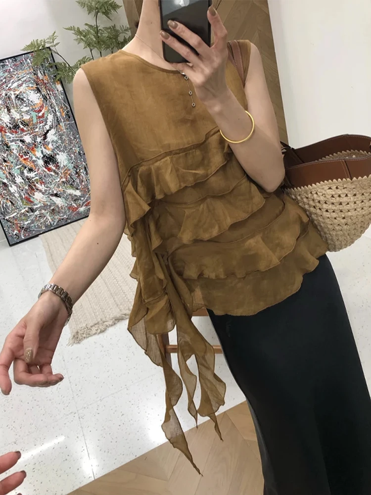 Elegant Simple Casual Sleeveless Women's Shirt Summer New Design Fashionable Women's Clothing Floral Lace Trim Top for Women
Elegant Simple Casual Sleeveless Women's Shirt Summer New Design Fashionable Women's Clothing Floral Lace Trim Top for Women