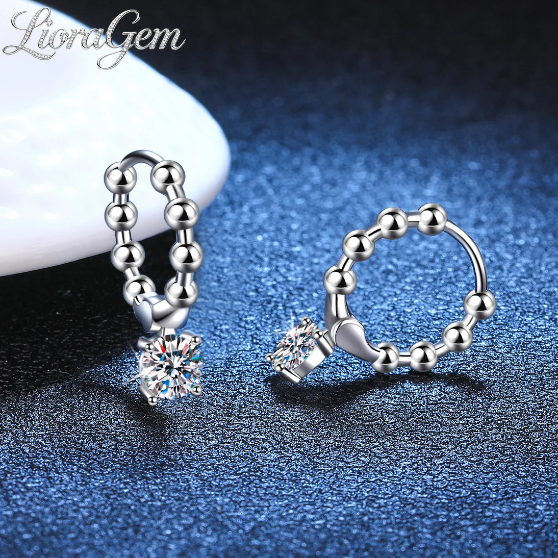 LioraGem Single Diamond Style Simple Round Bead Hoop Earrings, D Color 0.50 Ct Moissanite Ear Studs Platinum PT950 Stamp
LioraGem Single Diamond Style Simple Round Bead Hoop Earrings, D Color 0.50 Ct Moissanite Ear Studs Platinum PT950 Stamp