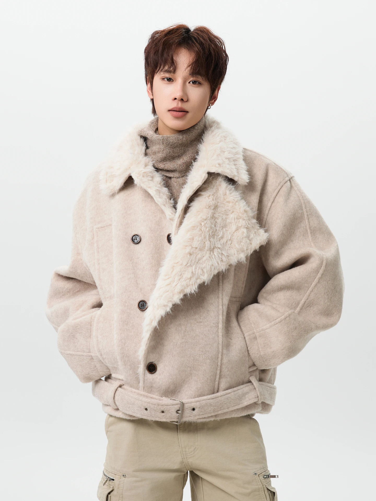 Warmth And Sle Double-Row Buttoned Fur Collar Cotton Jaet for Men And Women Casual Winter Outerwear Youth Faion Thien...
Warmth And Sle Double-Row Buttoned Fur Collar Cotton Jaet for Men And Women Casual Winter Outerwear Youth Faion Thien...