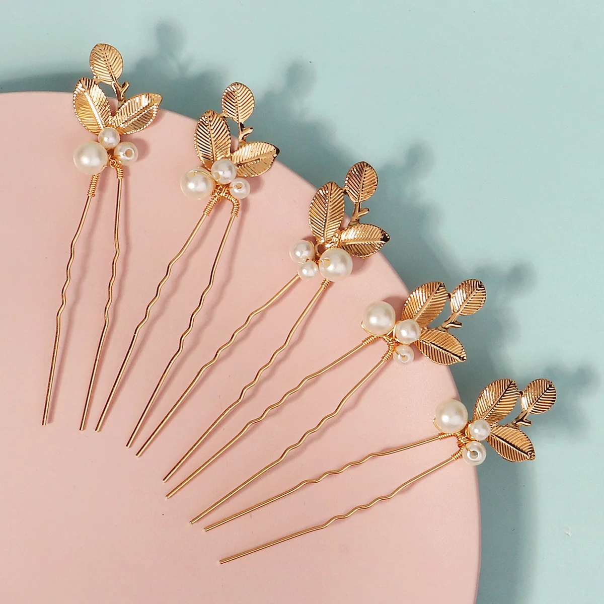 5PCS Wedding Bridal U-shaped Metal Leaf Hair Pins Forks for Women 2024 Pearl Hairpin Headdress Jewelry Holiday Gifts
5PCS Wedding Bridal U-shaped Metal Leaf Hair Pins Forks for Women 2024 Pearl Hairpin Headdress Jewelry Holiday Gifts
