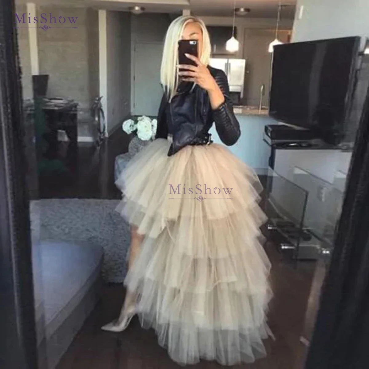 MisShow Multi-layer High-Low Tutu Skirts Women Tiered Short Skirts Fluffy Tulle A Line Elastic Waist Underskirt Carnival Party
MisShow Multi-layer High-Low Tutu Skirts Women Tiered Short Skirts Fluffy Tulle A Line Elastic Waist Underskirt Carnival Party