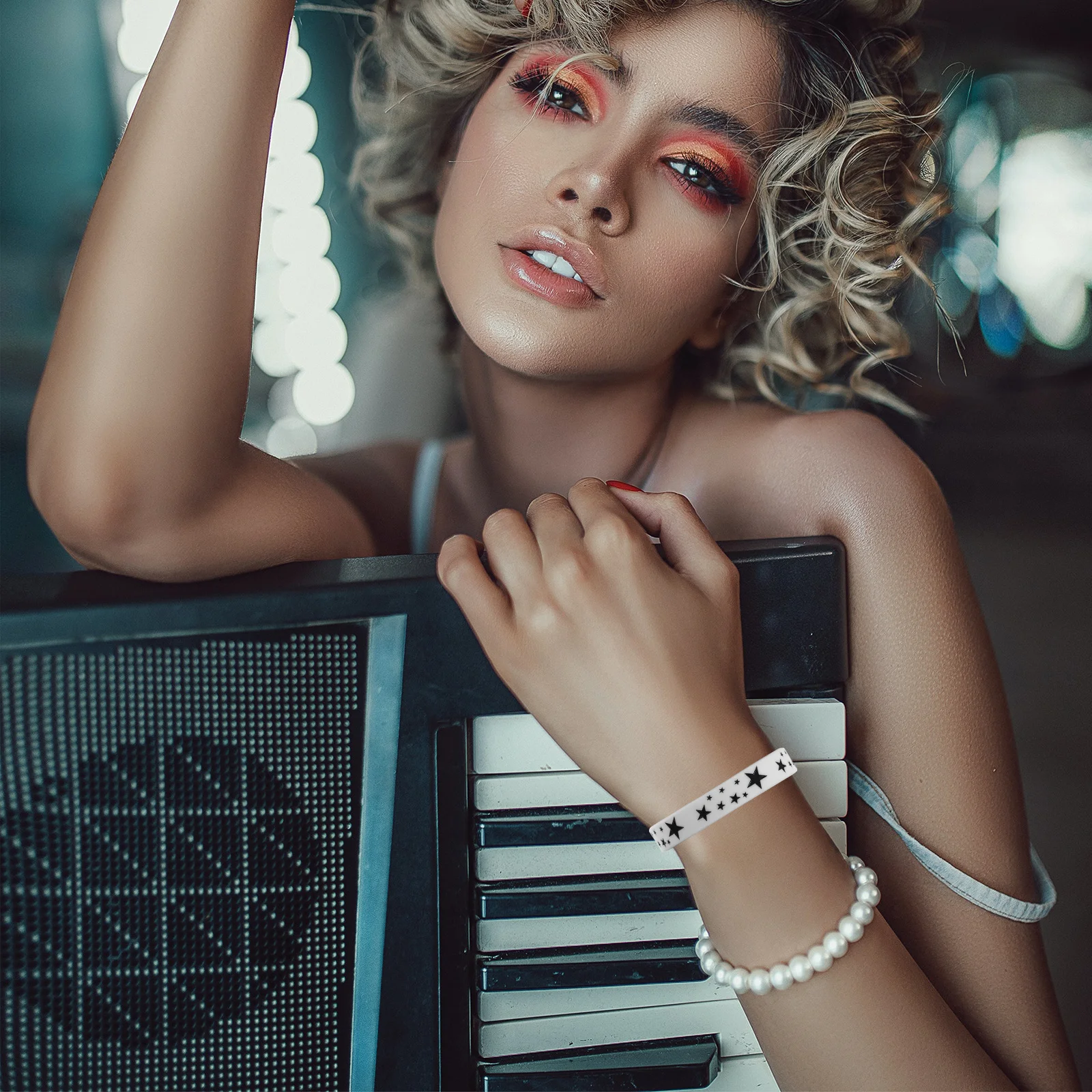 6pcs Silicone Wristband Hand Ring Hair Rope Multi-Function Stretchy Bracelets For Party Birthday Bridal Shower Outdoor Music
6pcs Silicone Wristband Hand Ring Hair Rope Multi-Function Stretchy Bracelets For Party Birthday Bridal Shower Outdoor Music