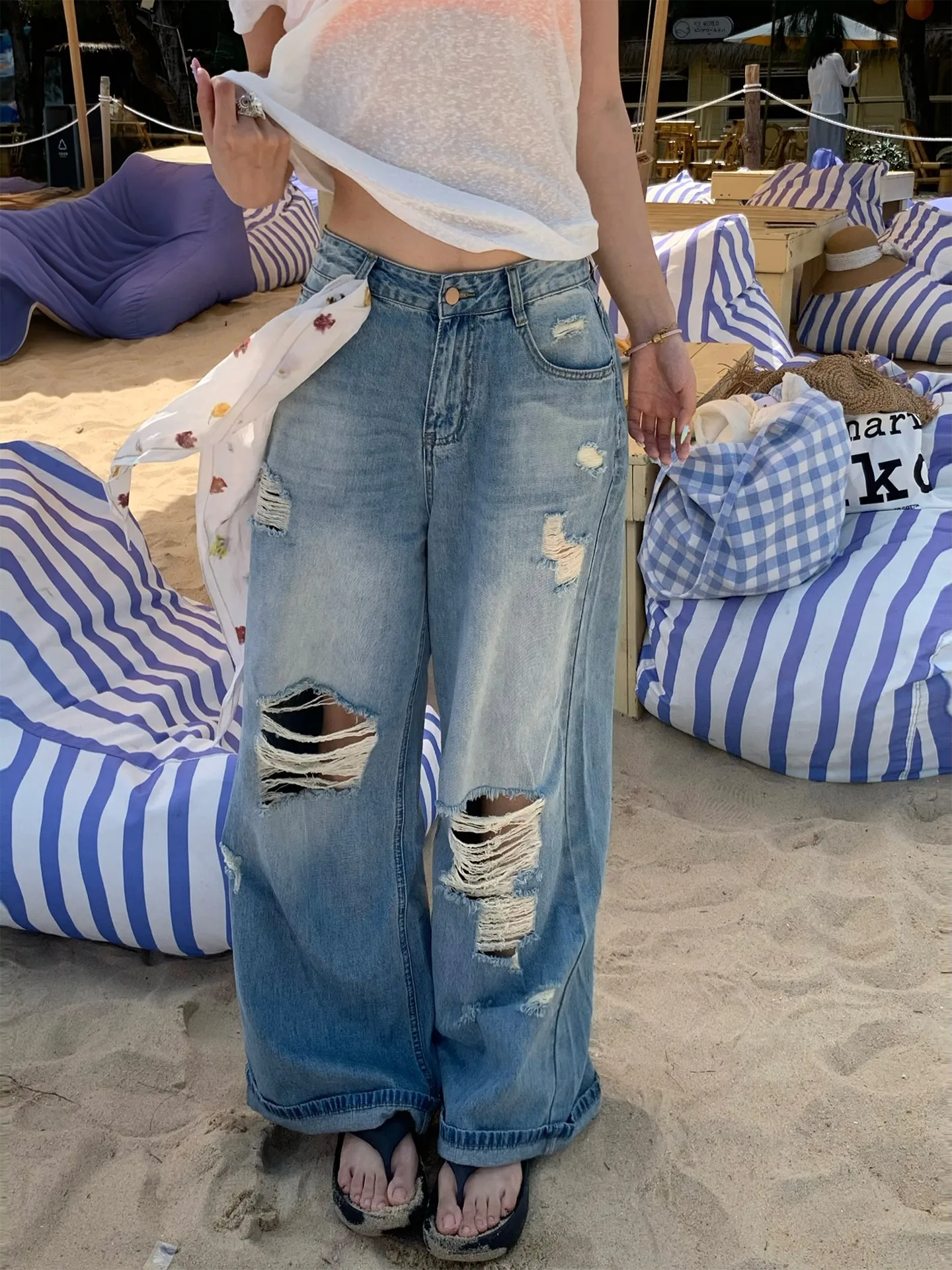 Summer Fashion Blue Ripped Loose Women's Jeans Low Waist Straight Leg Washed Wide Leg Pants Casual High Waist Long Trousers
Summer Fashion Blue Ripped Loose Women's Jeans Low Waist Straight Leg Washed Wide Leg Pants Casual High Waist Long Trousers