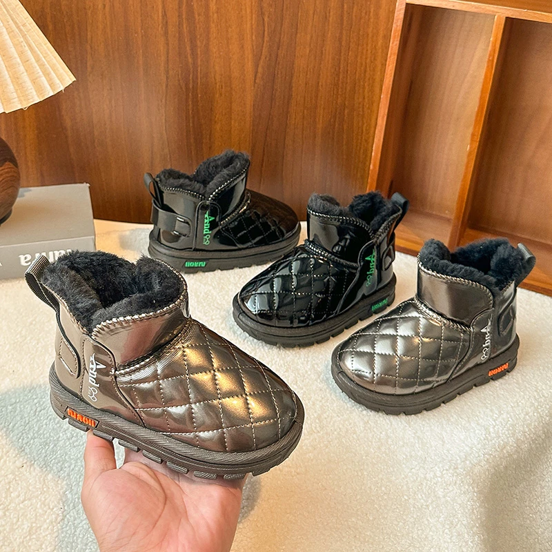 Ботильоны для девочек, непромокаемые теплые детские зимние ботинки на толстом меху, мягкая подошва, новинка 202, зимние детские короткие ботинки, модные нескользящие ботинки
Ботильоны для девочек, непромокаемые теплые детские зимние ботинки на толстом меху, мягкая подошва, новинка 202, зимние детские короткие ботинки, модные нескользящие ботинки