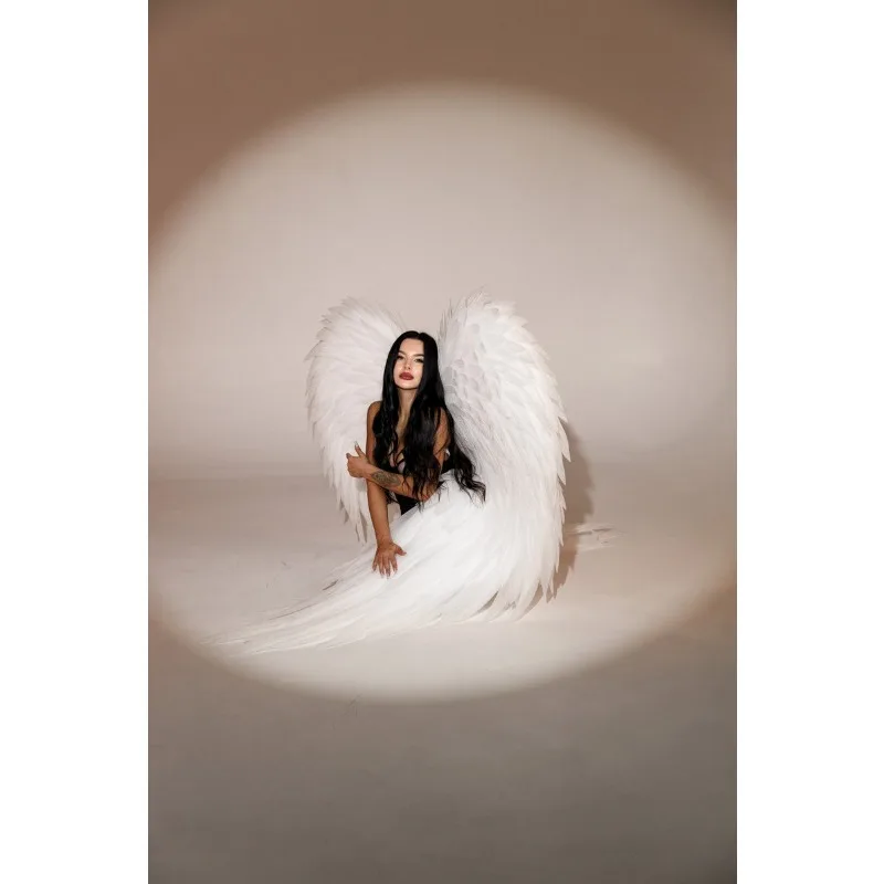 Large white wings, angel wings , wings for foto shoot wings for perfomances, stage wings, in the photo size 180cm-70in
Large white wings, angel wings , wings for foto shoot wings for perfomances, stage wings, in the photo size 180cm-70in