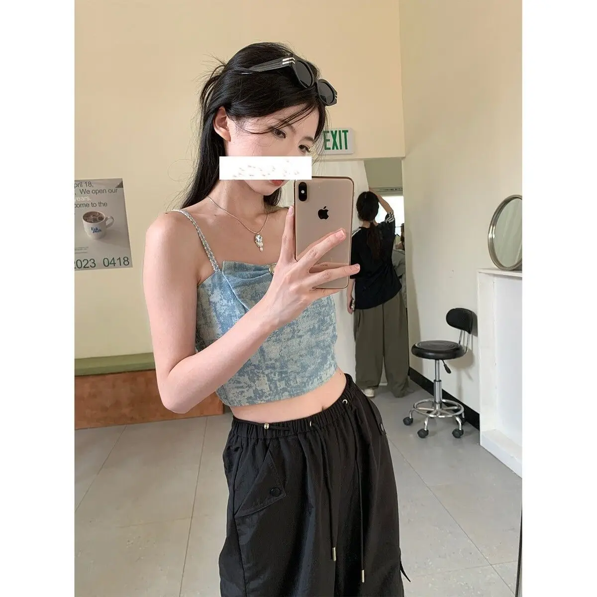 Y2k Style Printed Sweet Bow Tight Crop Top Camisole Women Spicy Backless Spaghetti Straps Short Tank Tee Summer Girls Chic Tee
Y2k Style Printed Sweet Bow Tight Crop Top Camisole Women Spicy Backless Spaghetti Straps Short Tank Tee Summer Girls Chic Tee