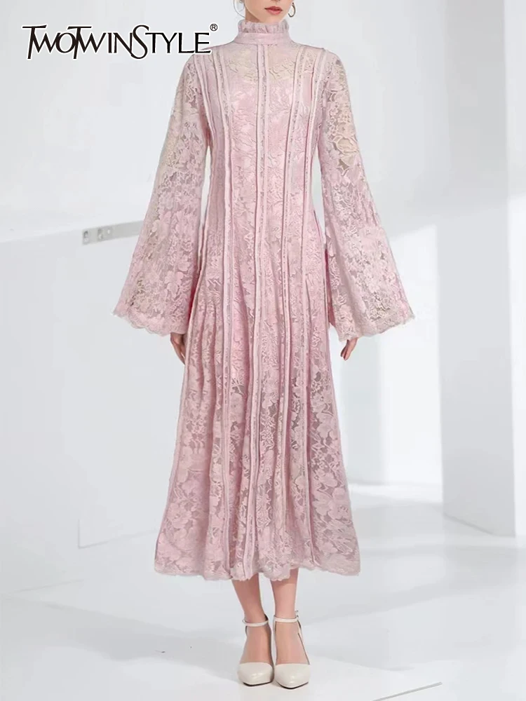 TWOTWINSTYLE Embroidery Temperament Dresses For Women Stand Collar Flare Sleeve Patchwork Lace Elegant Dress Female Fashion New
TWOTWINSTYLE Embroidery Temperament Dresses For Women Stand Collar Flare Sleeve Patchwork Lace Elegant Dress Female Fashion New