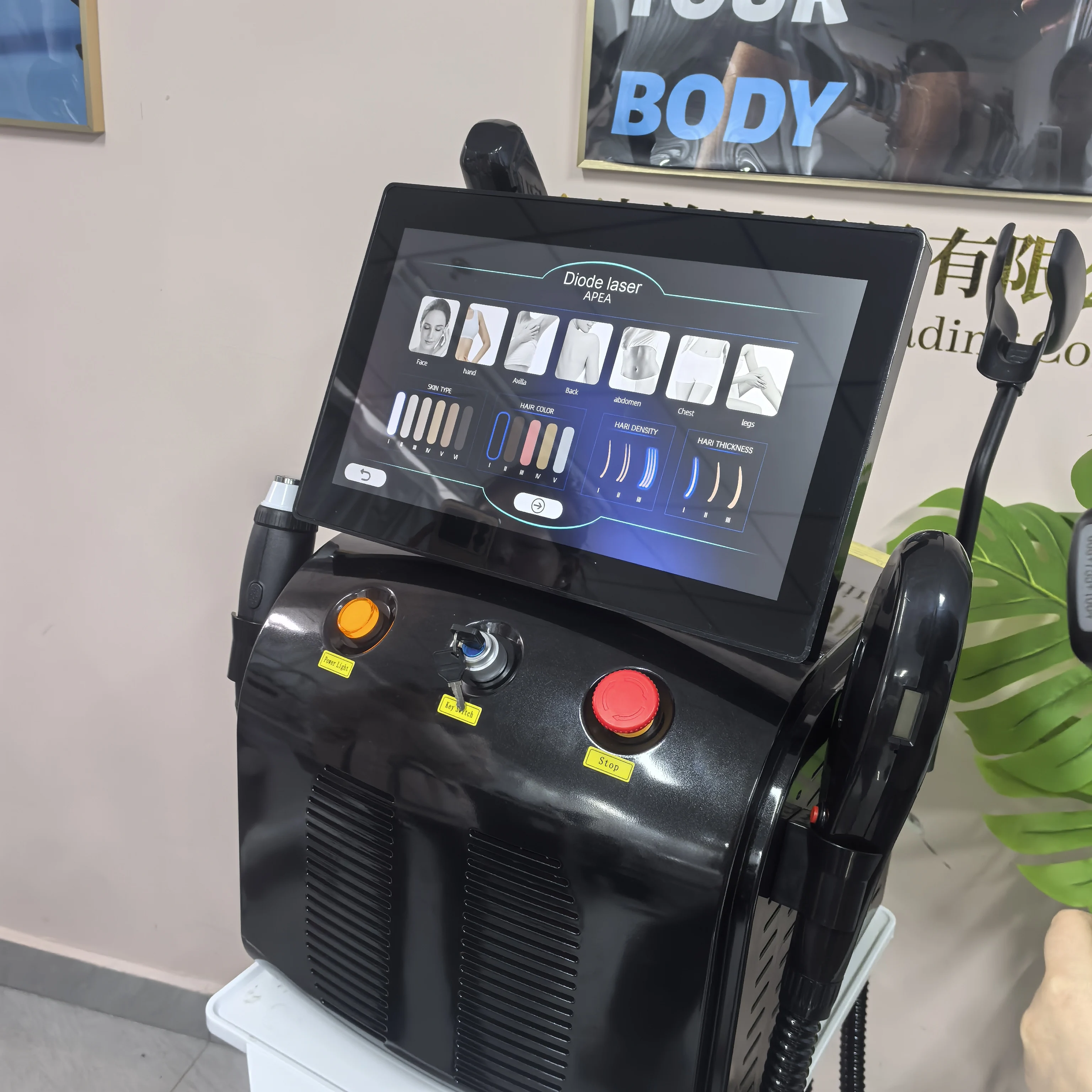 4 IN 1 Soprano Titanium Ice Platinum RF Diode 755 808 940 1064nm 4 Wave Laser ND:YAG Machine Painless Hair Removal Machine
4 IN 1 Soprano Titanium Ice Platinum RF Diode 755 808 940 1064nm 4 Wave Laser ND:YAG Machine Painless Hair Removal Machine