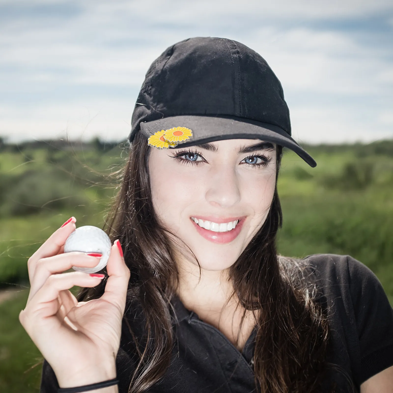 Elegant Floral Golf Hat Clip Ball Marker Holder for Women Men Golfers - Daisy Design Cap Clip for Visor Golf Bag Pants
Elegant Floral Golf Hat Clip Ball Marker Holder for Women Men Golfers - Daisy Design Cap Clip for Visor Golf Bag Pants