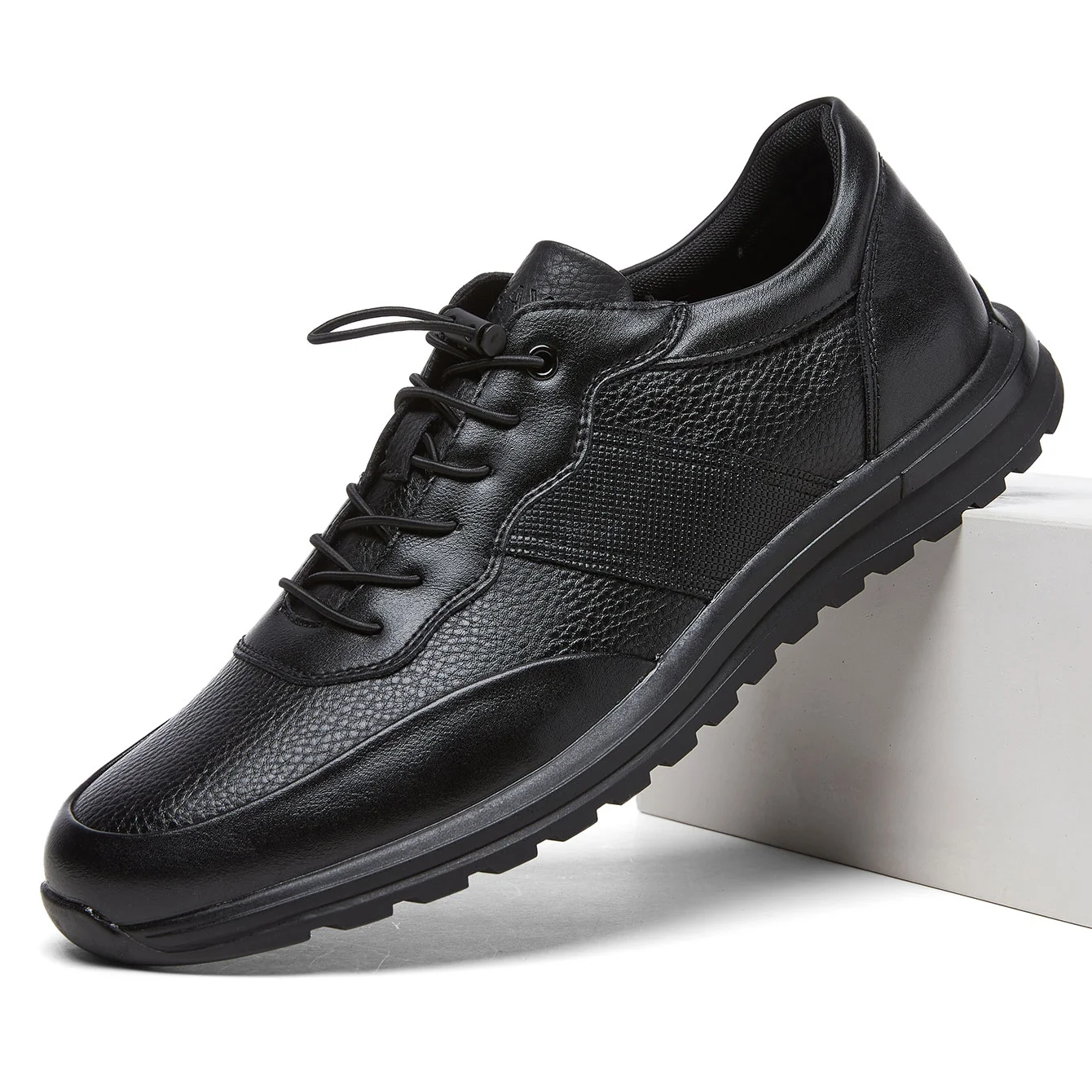 Men's Leather Casual Shoes Lace Up Comfortable Breathable Durable Sneakers Thick Sole Footwear For Daily Work And Casual Use
Men's Leather Casual Shoes Lace Up Comfortable Breathable Durable Sneakers Thick Sole Footwear For Daily Work And Casual Use