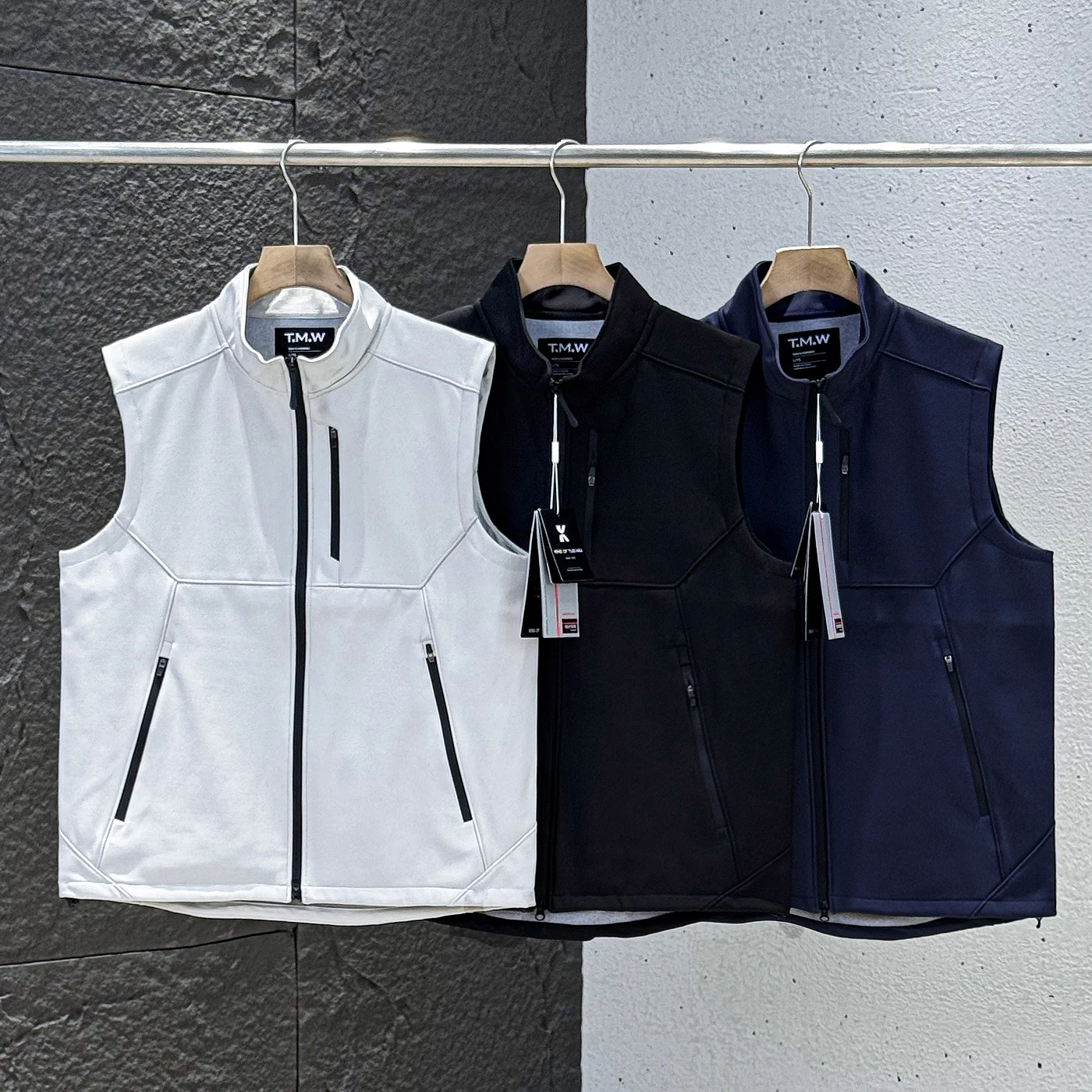 Мужской повседневный жилет для активного отдыха, осенне-зимний, для альпинизма, мягкий, легкий, теплый, ветрозащитный, водоотталкивающий, с воротником-стойкой
Мужской повседневный жилет для активного отдыха, осенне-зимний, для альпинизма, мягкий, легкий, теплый, ветрозащитный, водоотталкивающий, с воротником-стойкой