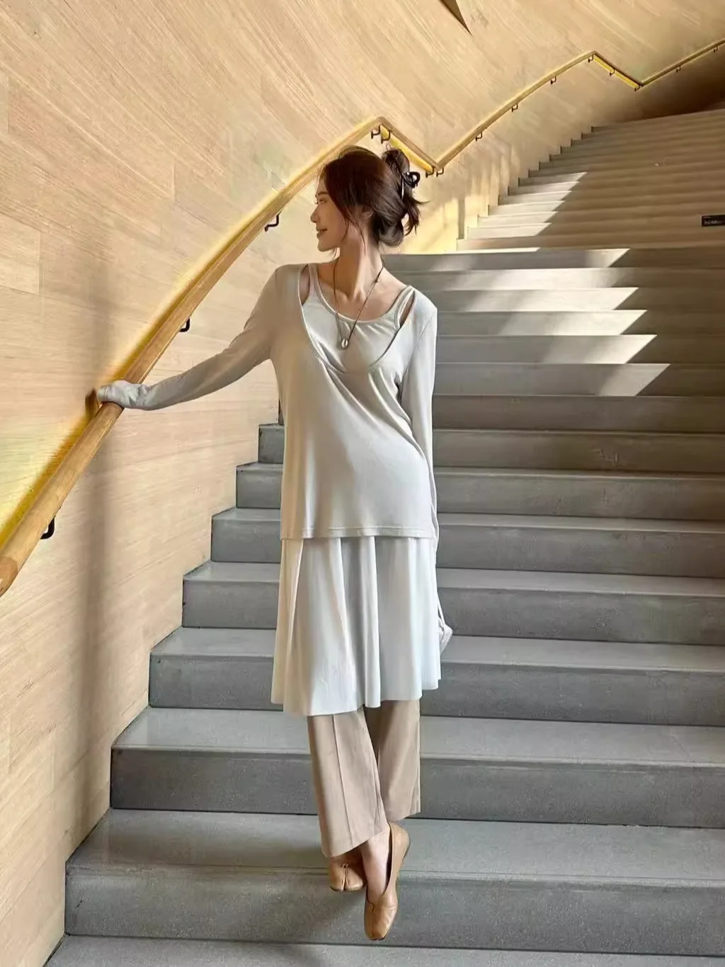 Вязаный топ Brand, имитация двухслойного, для осени-зимы, прямой крой, стандартная длина, шерстяной, для повседневной носки, женский...
Вязаный топ Brand, имитация двухслойного, для осени-зимы, прямой крой, стандартная длина, шерстяной, для повседневной носки, женский...