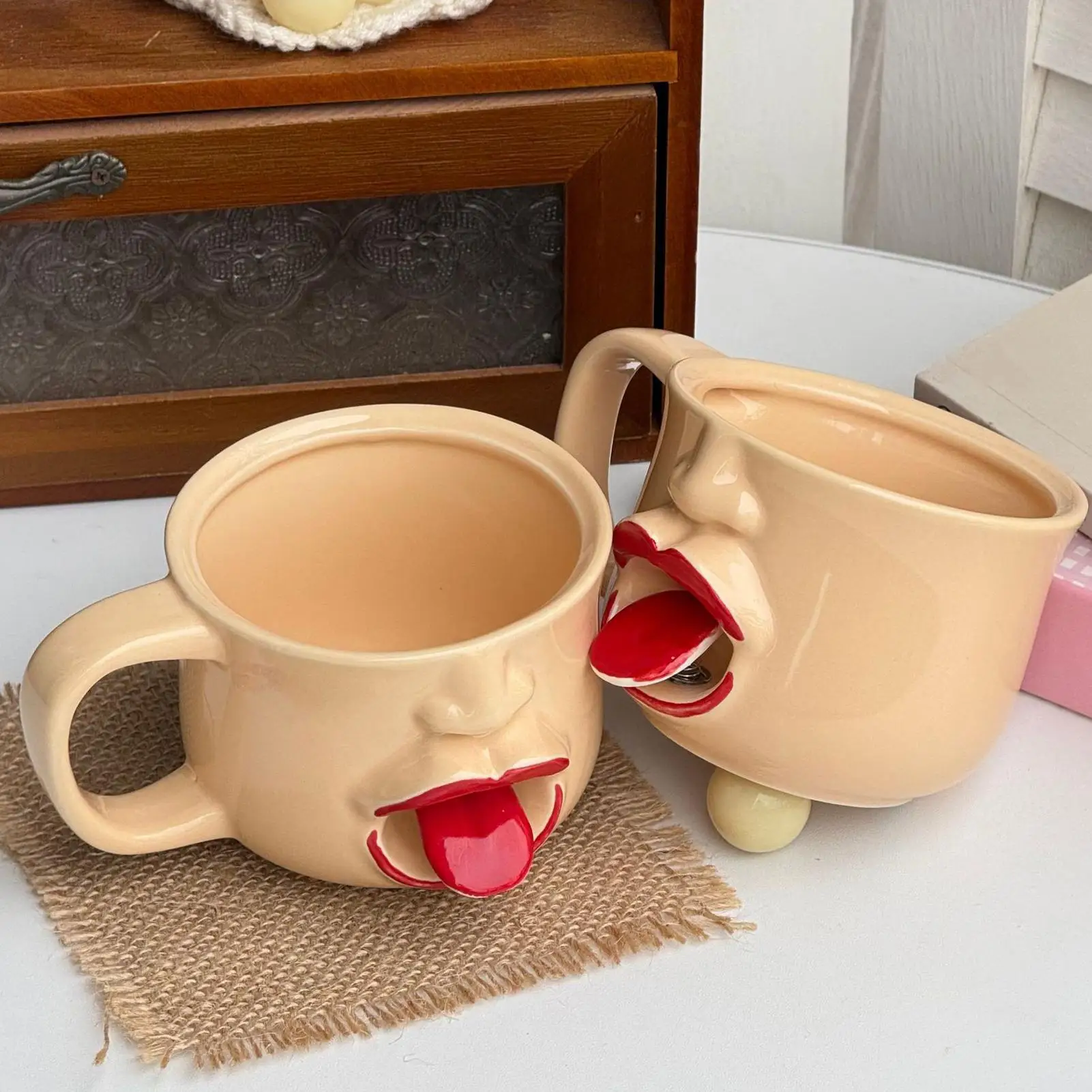 Novelty Coffee Mugs 255ml Abstract Drinkware Home Decor Funny Interactive Tongue Ceramic Mug For Women Men Birthday Holiday
Novelty Coffee Mugs 255ml Abstract Drinkware Home Decor Funny Interactive Tongue Ceramic Mug For Women Men Birthday Holiday