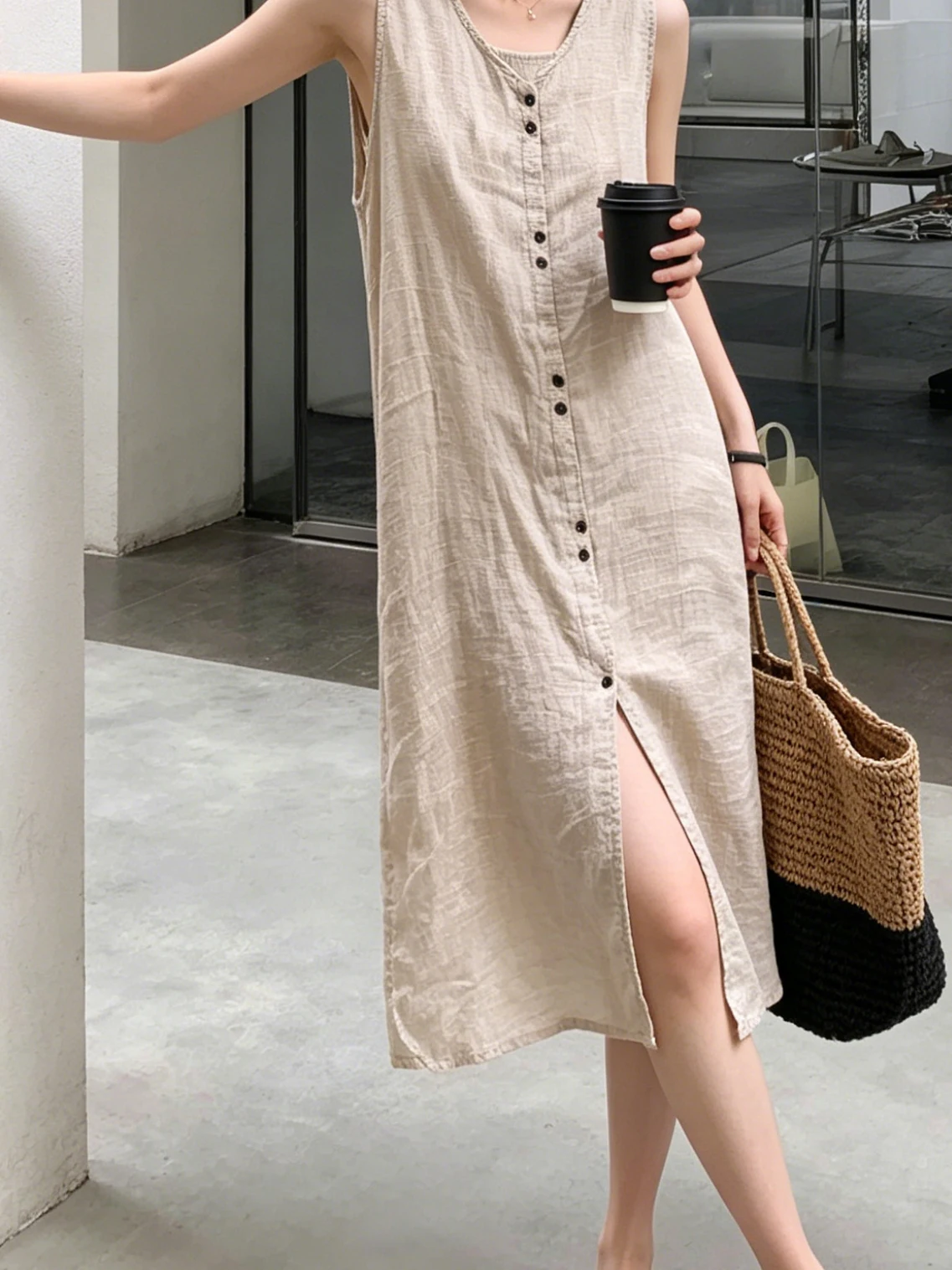 Retro Loose Fit Vest Dress Women's Slimming Overhead Sleeveless Mid-Length A-Line Skirt Style Summer Casual round Neck
Retro Loose Fit Vest Dress Women's Slimming Overhead Sleeveless Mid-Length A-Line Skirt Style Summer Casual round Neck