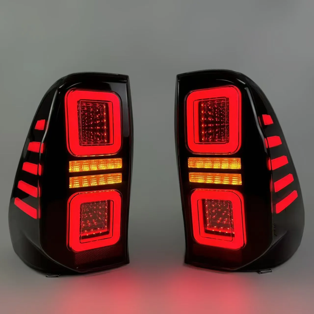 HILUX VIGO 2015-2021Year LED Tail Light LD Smoke Black for TOYOTA
HILUX VIGO 2015-2021Year LED Tail Light LD Smoke Black for TOYOTA