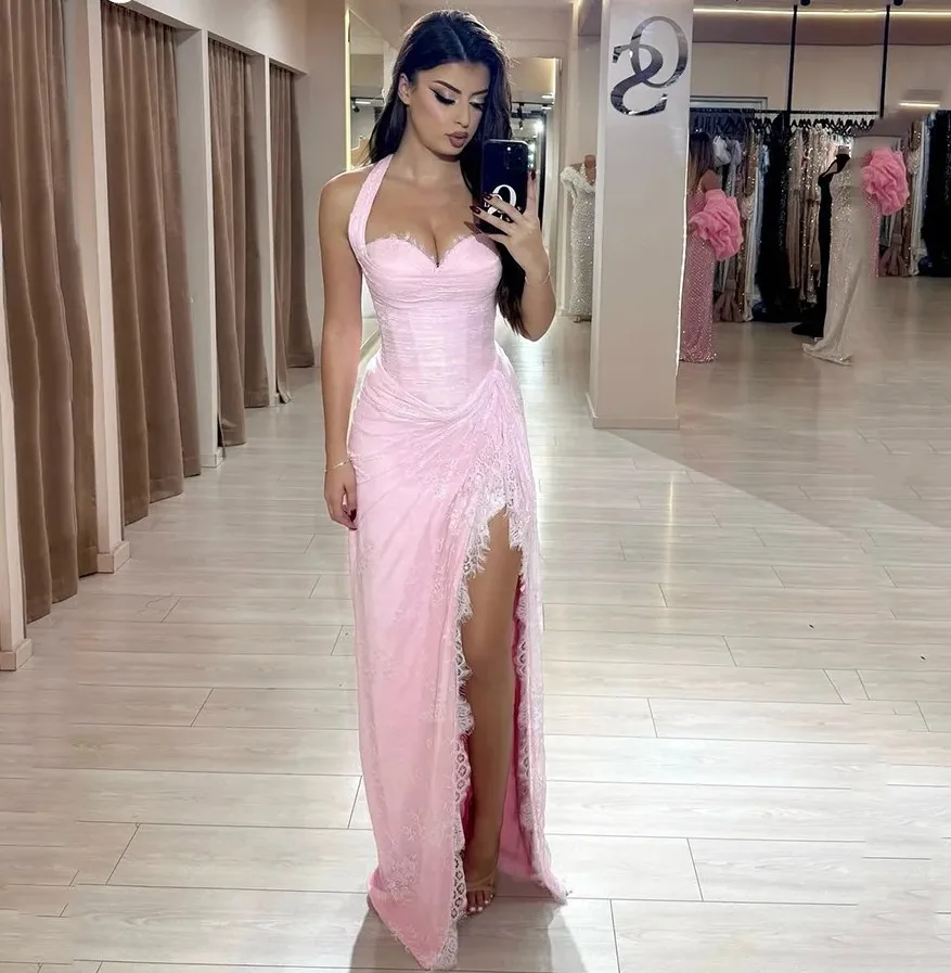 Sexy Pink Lace Evening Pageant Dress 2026 Halter Lace Up Long Mermaid Side Slit Formal Prom Party Gowns Saudi Arabia
Sexy Pink Lace Evening Pageant Dress 2026 Halter Lace Up Long Mermaid Side Slit Formal Prom Party Gowns Saudi Arabia