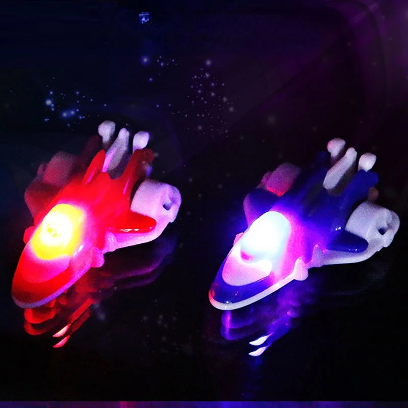 24pcs LED Flying Children's Toys Luminous Birthday Gifts Catapult Plane Party Favors Christmas Decoration
24pcs LED Flying Children's Toys Luminous Birthday Gifts Catapult Plane Party Favors Christmas Decoration