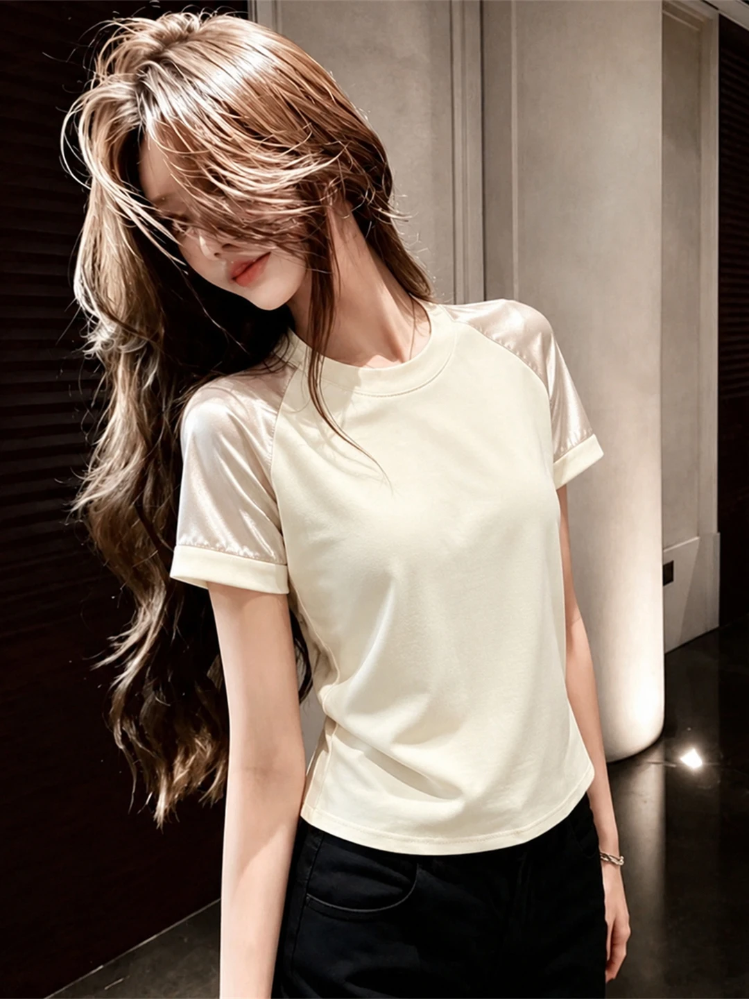 Korean Style Commuter round Neck Short Sleeve Women's T-Shirt Lazy Style Versatile Simple Design Summer Overhead round Neck T...
Korean Style Commuter round Neck Short Sleeve Women's T-Shirt Lazy Style Versatile Simple Design Summer Overhead round Neck T...