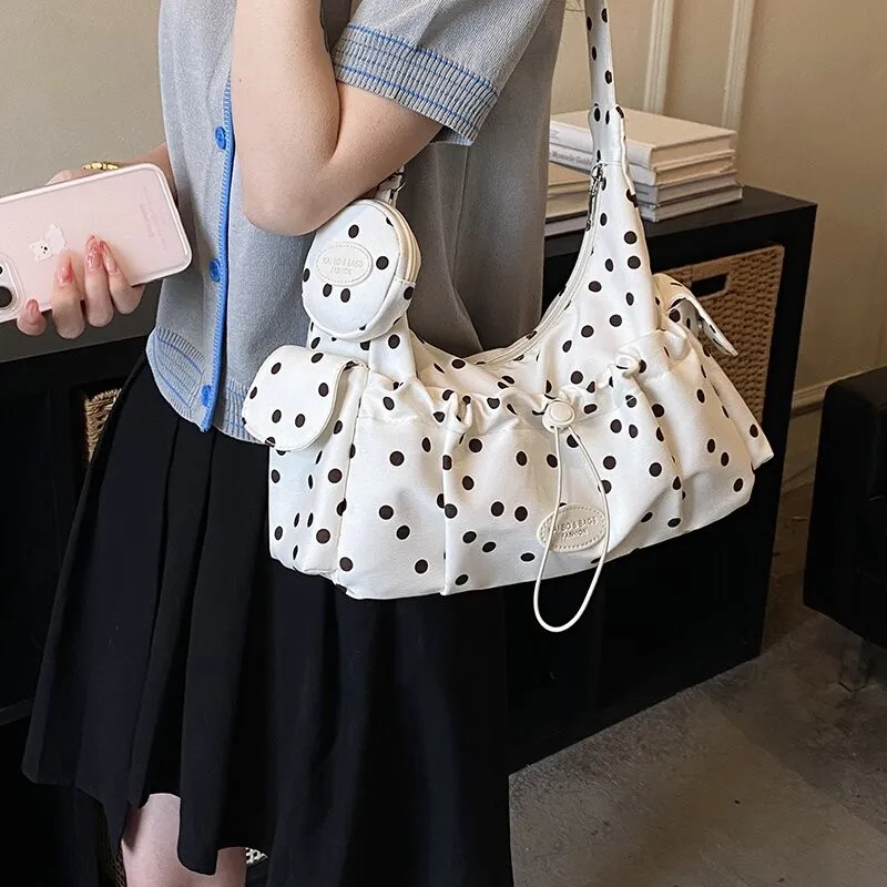 Elegant Designer Diaper Bag, Best Classic Vintage Tote, Simple Large Capacity Leather Handbag For Ladies Casual Party Use
Elegant Designer Diaper Bag, Best Classic Vintage Tote, Simple Large Capacity Leather Handbag For Ladies Casual Party Use