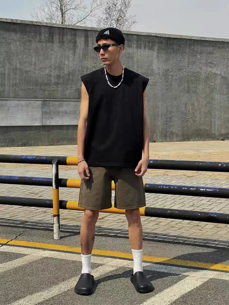 American Retro Casual Summer Versatile Coffee Color Jeans orts Men Women CleanFit Slim Straight Five Pants 
American Retro Casual Summer Versatile Coffee Color Jeans orts Men Women CleanFit Slim Straight Five Pants