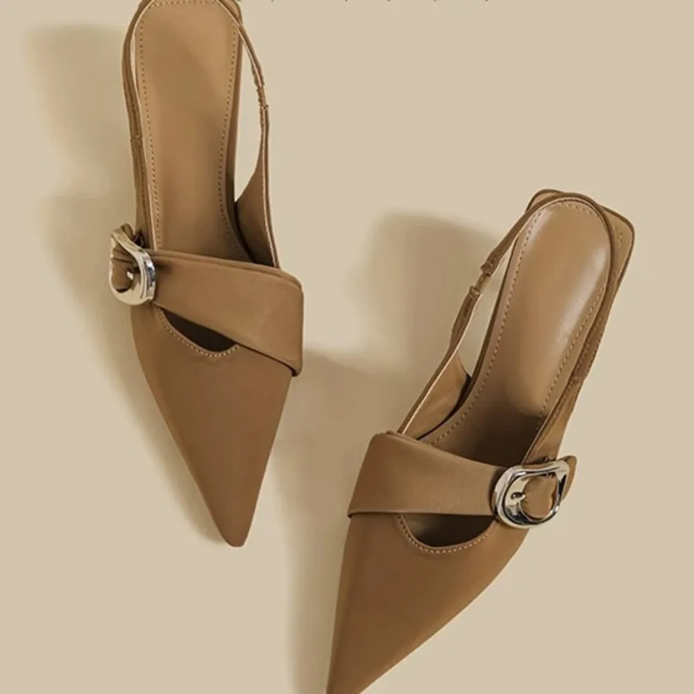 Women Slingback Kitten Heel Pumps Pointed Toe Metal Buckle Satin Sandals Elegant Casual Office Party Slip-on Heels
Women Slingback Kitten Heel Pumps Pointed Toe Metal Buckle Satin Sandals Elegant Casual Office Party Slip-on Heels