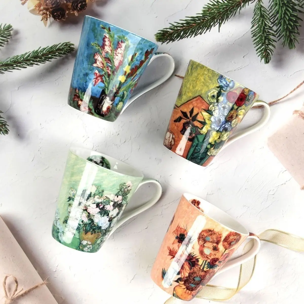 British luxury bone china water cup creative high-end milk cup oil painting set court European cup
British luxury bone china water cup creative high-end milk cup oil painting set court European cup