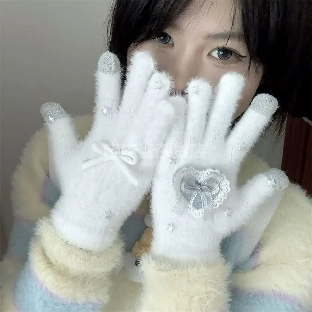 Miniso Hello Kitty Glove Keep Warm Versatile Windproof Bow Plush Gloves Winter New Cute Originality Flash Film Finger Gloves
Miniso Hello Kitty Glove Keep Warm Versatile Windproof Bow Plush Gloves Winter New Cute Originality Flash Film Finger Gloves