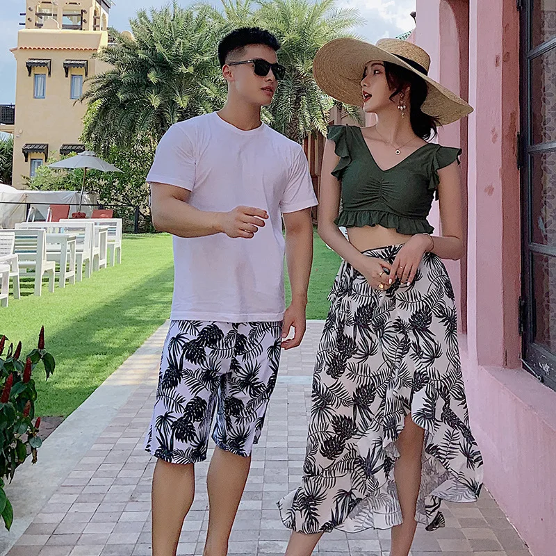 3pcs a Set Couple's Swimsuit Women's Skirted Split Design with Small Chest Gathered Bust Sexy Stylish for Hot Spring Vacations
3pcs a Set Couple's Swimsuit Women's Skirted Split Design with Small Chest Gathered Bust Sexy Stylish for Hot Spring Vacations