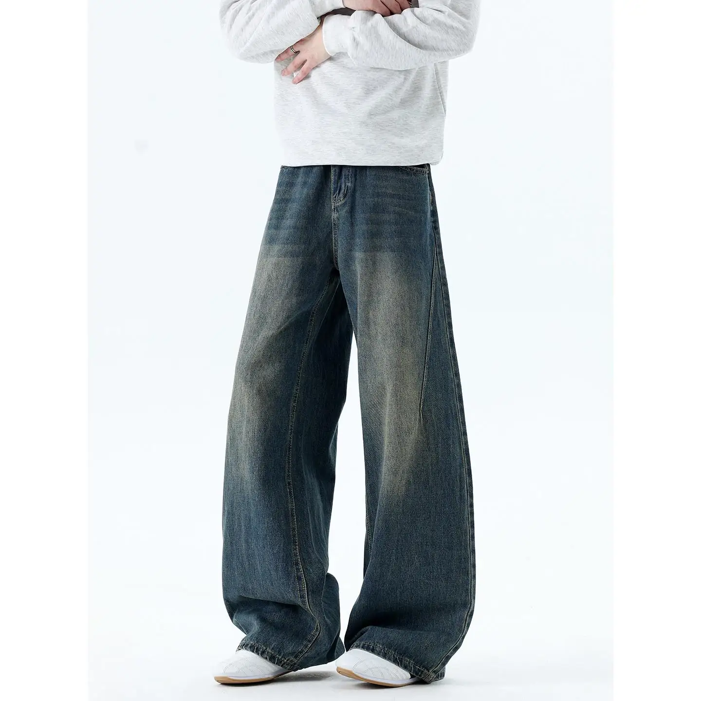 Retro American Blue Flared Jeans Men's Washed Loose Straight Leg Long Pants Casual Wide Leg Knife Jeans
Retro American Blue Flared Jeans Men's Washed Loose Straight Leg Long Pants Casual Wide Leg Knife Jeans