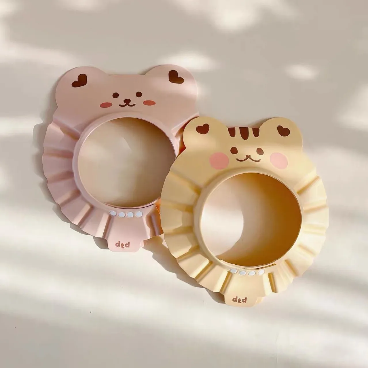Baby Shower Soft Cap Adjustable Hair Wash Hat for Kids Ear Protection Safe Children Shampoo Bathing Shower Protect Head Cover
Baby Shower Soft Cap Adjustable Hair Wash Hat for Kids Ear Protection Safe Children Shampoo Bathing Shower Protect Head Cover