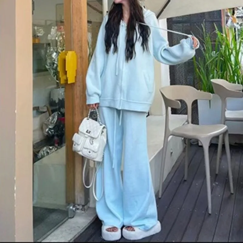 Повседневный свободный однотонный кардиган с длинными рукавами на шнуровке и молнией с капюшоном, пальто + брюки с эластичной резинкой на талии, комплект из 2 предметов, осенне-зимний женский костюм
Повседневный свободный однотонный кардиган с длинными рукавами на шнуровке и молнией с капюшоном, пальто + брюки с эластичной резинкой на талии, комплект из 2 предметов, осенне-зимний женский костюм