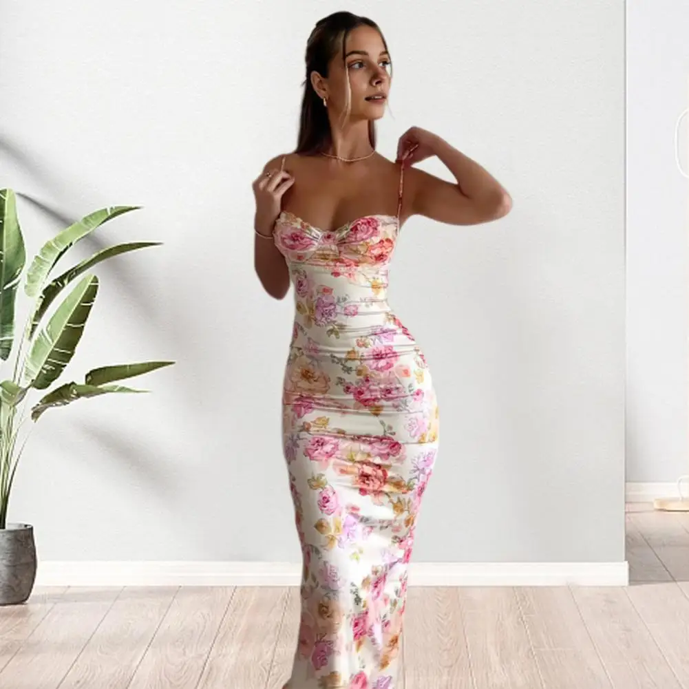 Slim-fitting Dress Floral Print Backless Sling Dress Slim-fitting Party Dress Hip Wrapped Suspender Style Long for Women
Slim-fitting Dress Floral Print Backless Sling Dress Slim-fitting Party Dress Hip Wrapped Suspender Style Long for Women