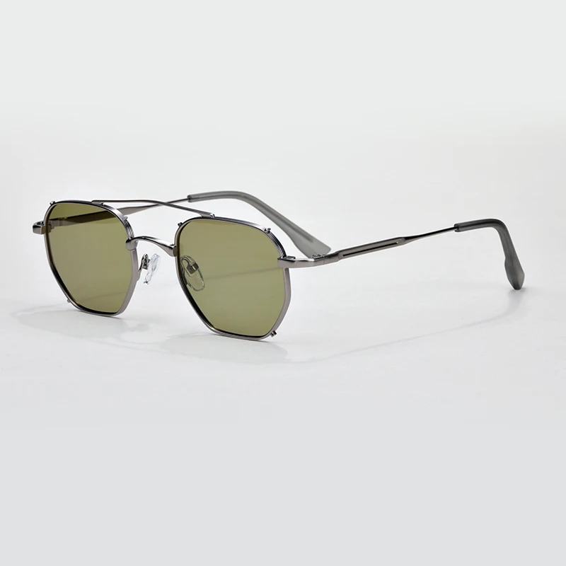 Designer Brand Luxury Sunglasses for Men Double Beam Pilot Driving Eyewear Alloy Women Outdoor UV400 Protective Travel Glasses
Designer Brand Luxury Sunglasses for Men Double Beam Pilot Driving Eyewear Alloy Women Outdoor UV400 Protective Travel Glasses