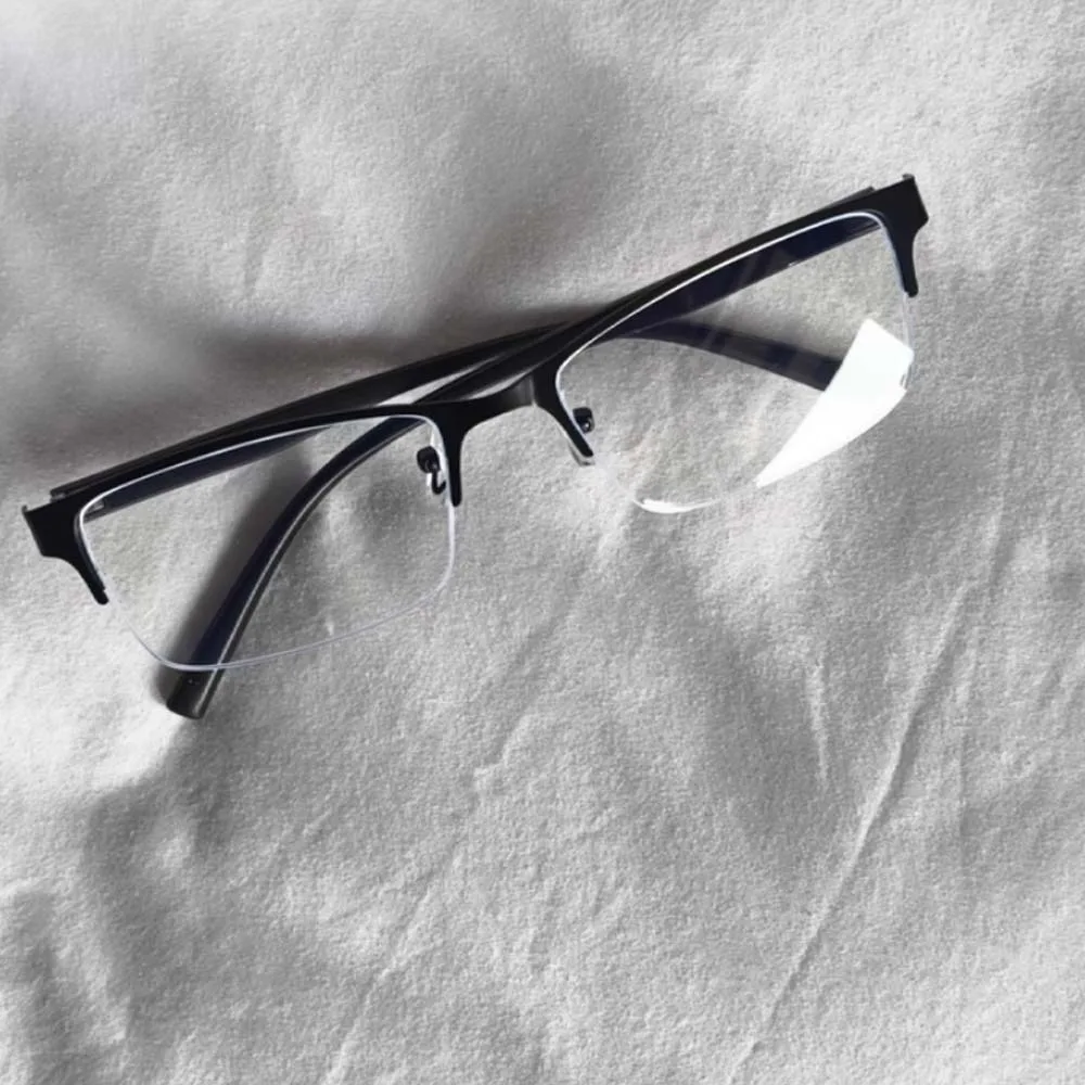 3 Color Transparent Anti Blu-ray Glasses PC Alloy Half-frame Business Myopia Glasses Lightweight HD Men Reading Eyewear Women
3 Color Transparent Anti Blu-ray Glasses PC Alloy Half-frame Business Myopia Glasses Lightweight HD Men Reading Eyewear Women