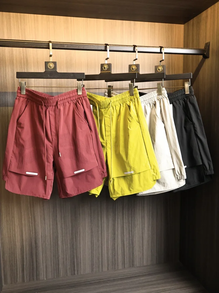 Men's Casual Quick Dry Breathable Laser Spacing Outdoor Sports Shorts Summer Straight Leg Pants Elastic Waist Urban Fashion
Men's Casual Quick Dry Breathable Laser Spacing Outdoor Sports Shorts Summer Straight Leg Pants Elastic Waist Urban Fashion