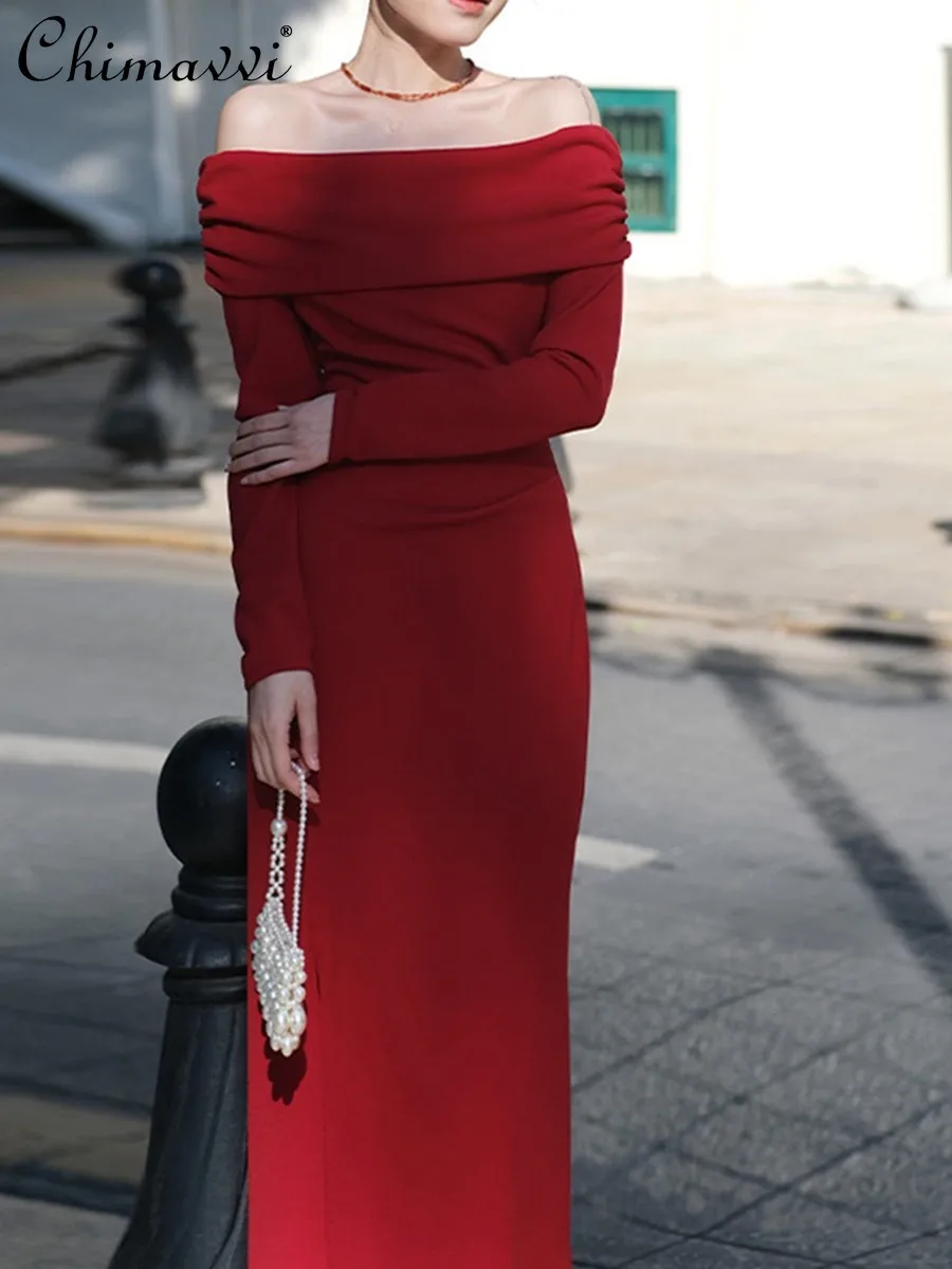 French Temperament Elegant Retro Off-Shoulder Long Sleeve High Waist Slim A-line Red Long Evening Dress For Women Spring 2026
French Temperament Elegant Retro Off-Shoulder Long Sleeve High Waist Slim A-line Red Long Evening Dress For Women Spring 2026