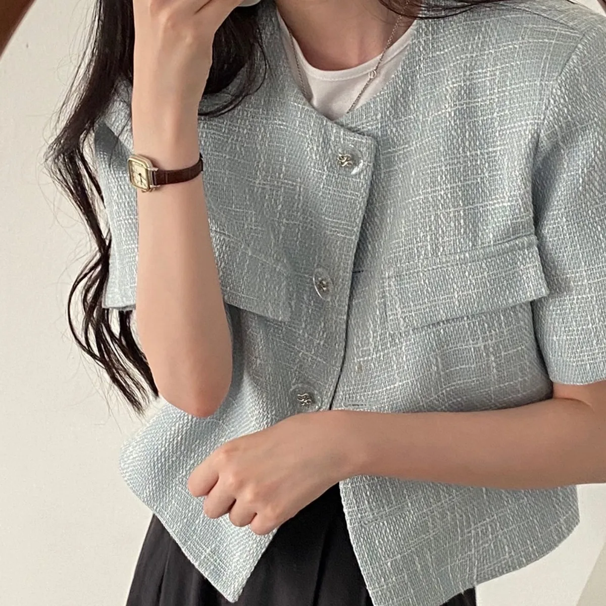 Chic ort Coat Vintage Design High Quali Woolen Fabric Fraance Sle irt Trendy Outerwear for Young Women
Chic ort Coat Vintage Design High Quali Woolen Fabric Fraance Sle irt Trendy Outerwear for Young Women