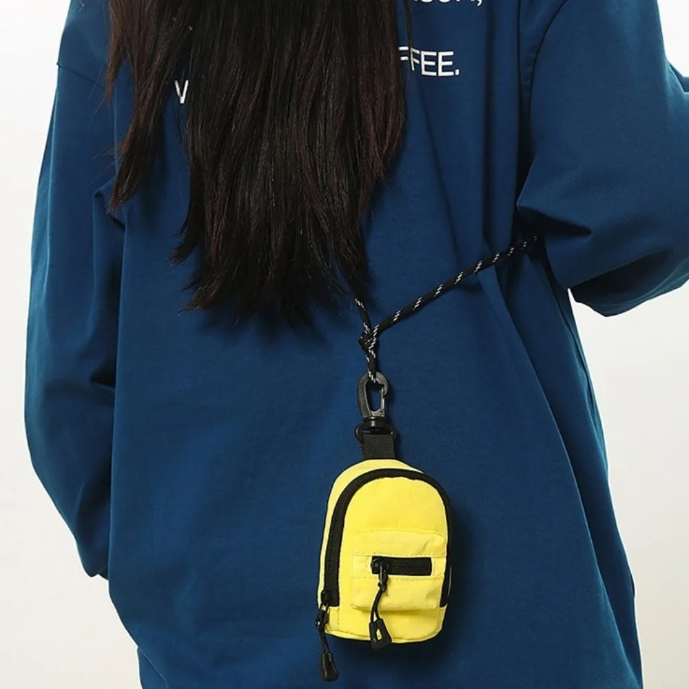 Nylon Hanging Neck Coin Purse Korean Style Multifunction Lanyard Shoulder Bag Crossbody Bag Earphone Storage Bag
Nylon Hanging Neck Coin Purse Korean Style Multifunction Lanyard Shoulder Bag Crossbody Bag Earphone Storage Bag