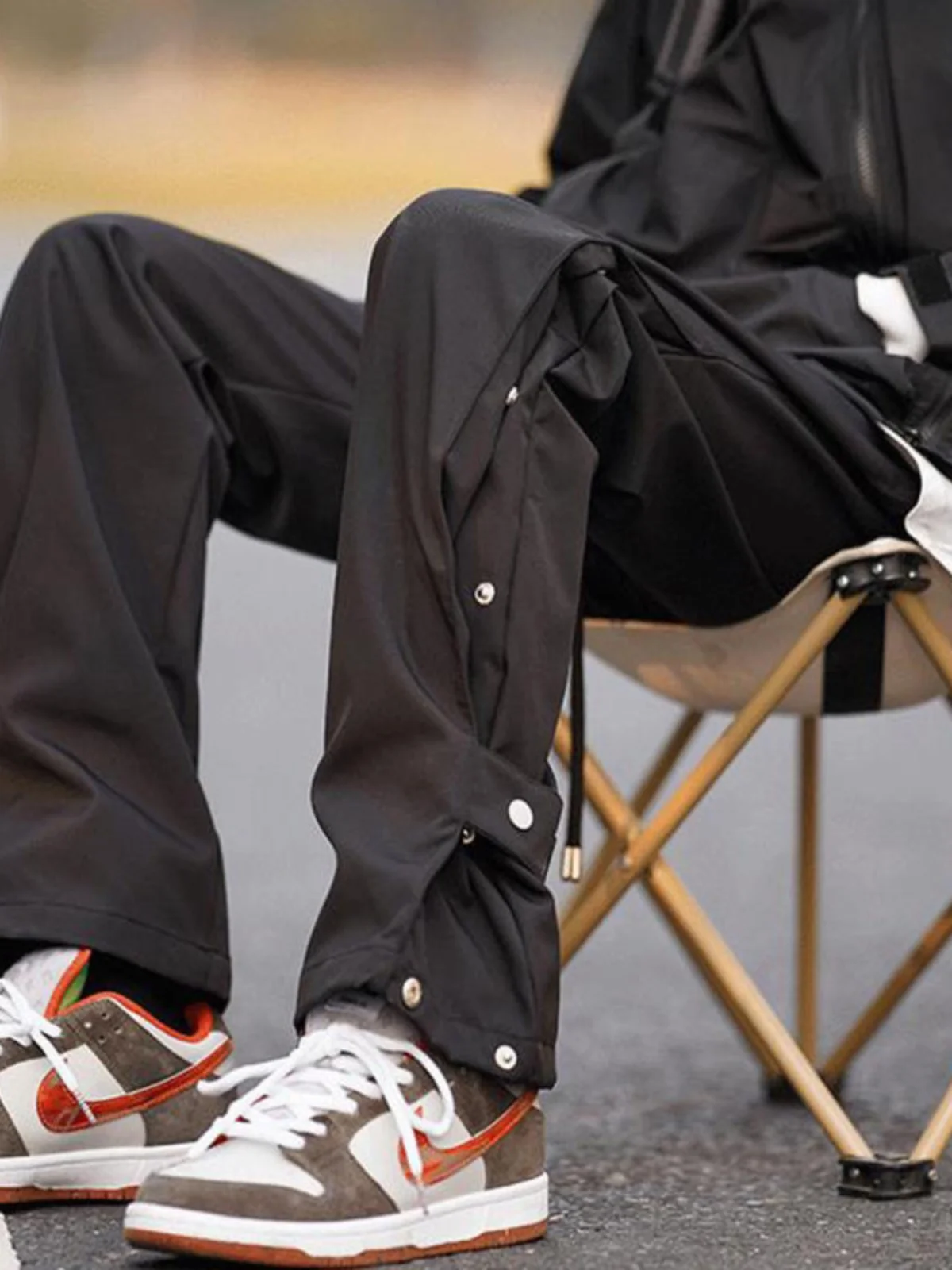 Outdoor Functional Men's Spring Autumn Straight Leg Casual Pants Button Design American High Street Sle Long Trousers
Outdoor Functional Men's Spring Autumn Straight Leg Casual Pants Button Design American High Street Sle Long Trousers