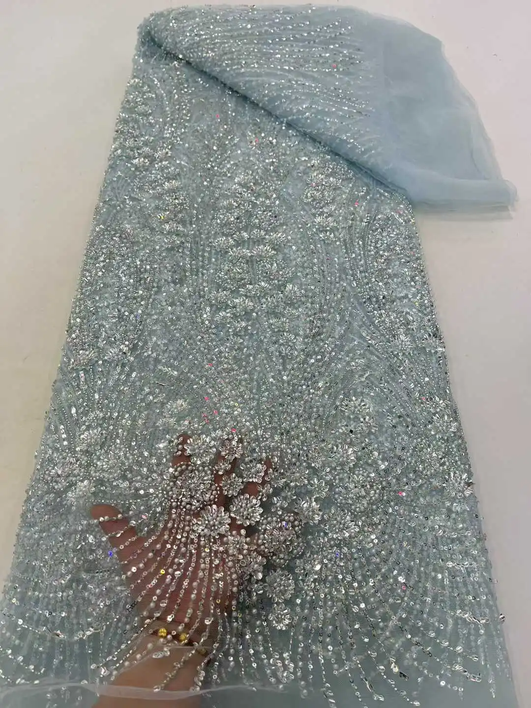 Nigerian Heavy Beads Lace Fabric 2025 High Quality African Sequins Groom Lace French Tulle Fabric For Wedding Party Dress Sewing
Nigerian Heavy Beads Lace Fabric 2025 High Quality African Sequins Groom Lace French Tulle Fabric For Wedding Party Dress Sewing