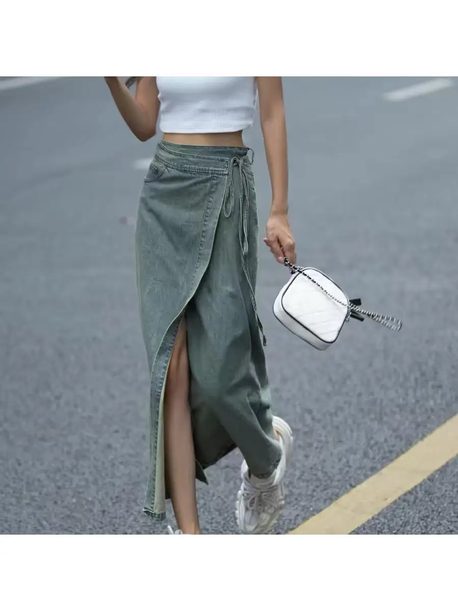 Retro Washed Denim Skirt High Waist Slim Design Split Mid-Length Commute Women's Fashion Spring Summer New Arrival
Retro Washed Denim Skirt High Waist Slim Design Split Mid-Length Commute Women's Fashion Spring Summer New Arrival