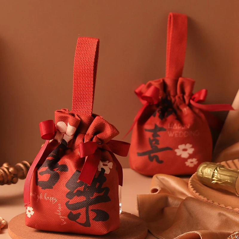 Retro Silk Velvet Handheld Candy Bags Chinese Style Wedding Gifts Packing Bags Portable Drawstring Candy Storage Bags
Retro Silk Velvet Handheld Candy Bags Chinese Style Wedding Gifts Packing Bags Portable Drawstring Candy Storage Bags