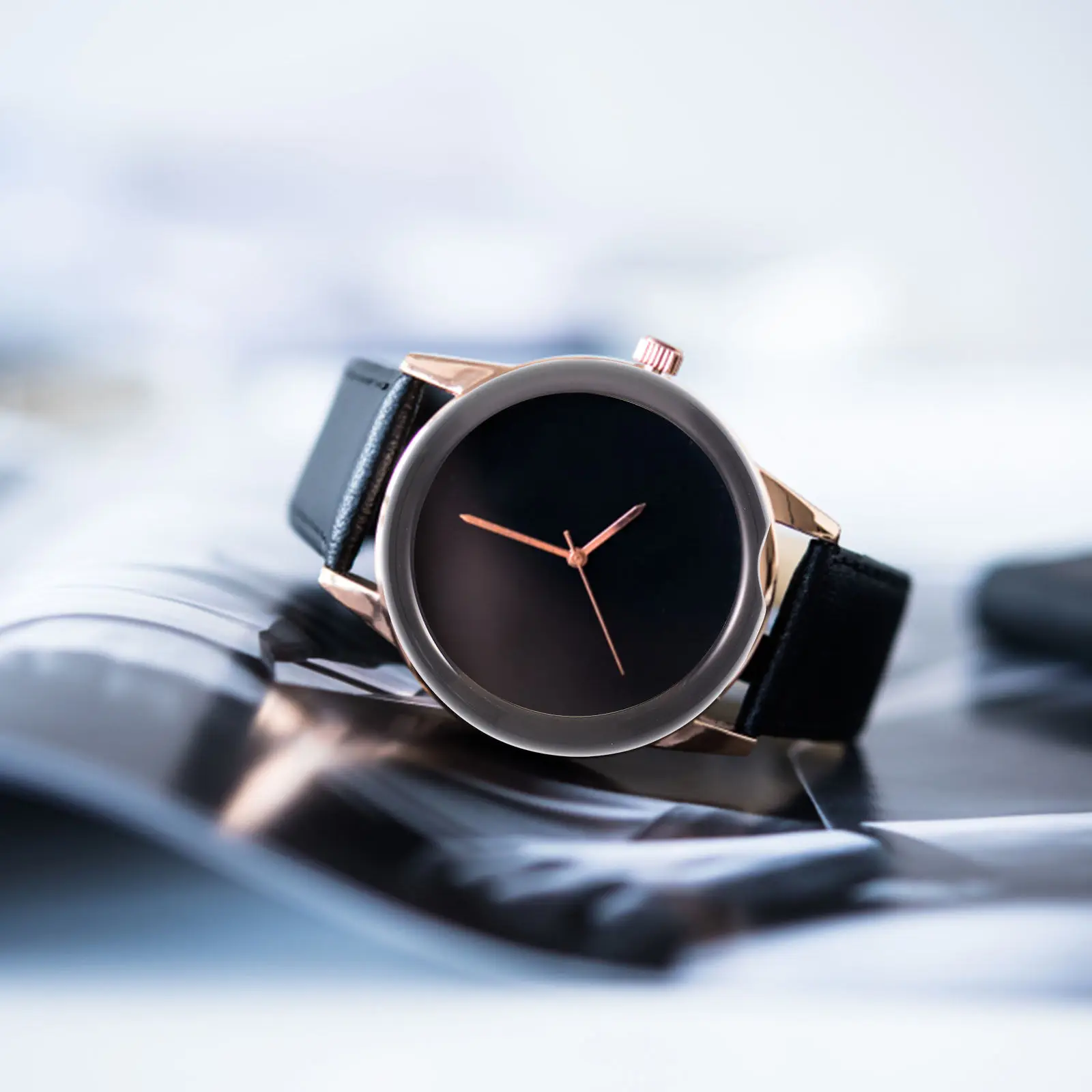 Protective Watch Case for Anti-Scratch Delicate Cover Easy Access Controls Reusable Detachable Watch Protector
Protective Watch Case for Anti-Scratch Delicate Cover Easy Access Controls Reusable Detachable Watch Protector