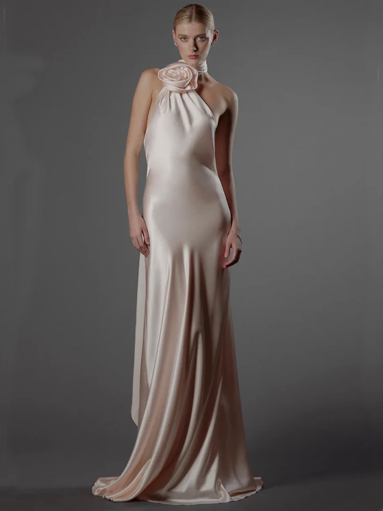 Women's Sexy Flower Halter Off Shoulder Satin Backless Fashionable Evening Long Dress Summer Light luxury Wedding Party Dress
Women's Sexy Flower Halter Off Shoulder Satin Backless Fashionable Evening Long Dress Summer Light luxury Wedding Party Dress